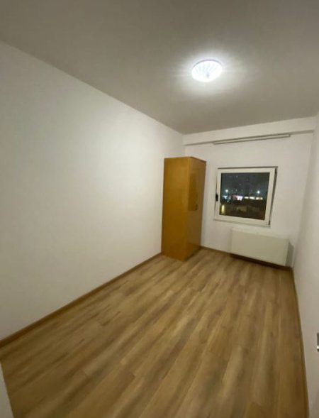 Tirane, jepet me qera apartament 2+1+BLK Kati 5, 85 m² 550 Euro (Vasil Shanto,prane hotel diplomatit)