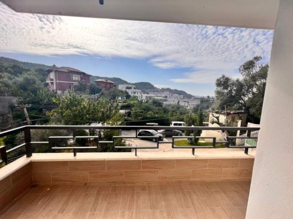 Tirane, shitet apartament 2+1 Kati 3, 138 m² 1.400 Euro/m2 prane Kopshtit Zologjik