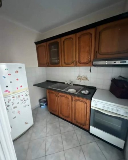 Tirane, shitet apartament 3+1+2wc+2 Depo  Kati 3, 120 m² 135.000 Euro (Ali Demi)