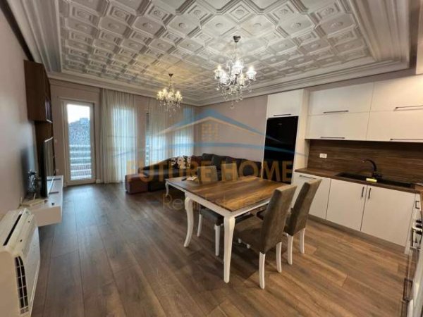 Tirane, shitet apartament duplex 3+1 Kati 1, 113 m² 250.000 Euro (Kodra e diellit)
