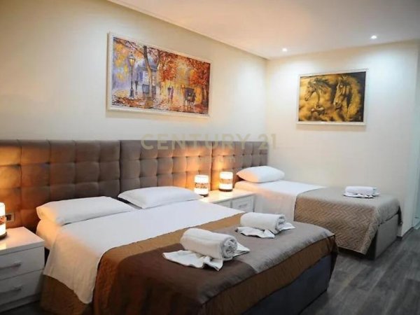 Hotel per shitje në Rrugën e Dibrës 5 minuta larg “Sheshit Skenderbej”!IMP87174
