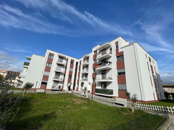 Apartament 2+1 i mobiluar Astir Rezidenca Klensi