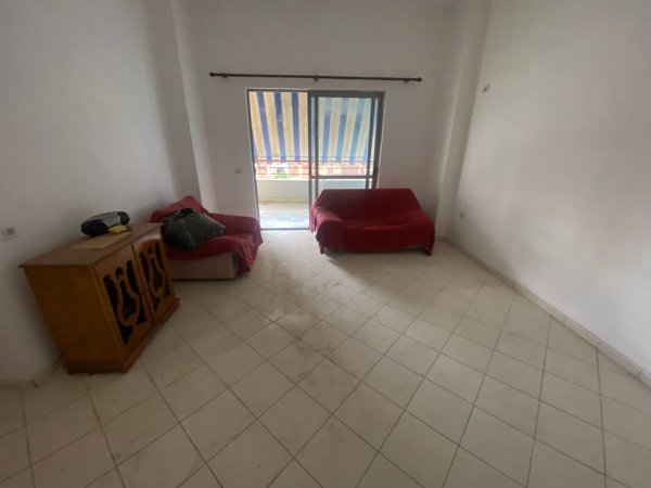 Shitet, Apartament 2+1+ Verandë, Astir, Tiranë - 125000€ | 119m²