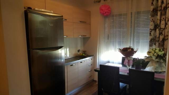 Tirane, shitet apartament 2+1 Kati 4, 93 m² 93.000 Euro (rruga Petro Nini), Ali Dem