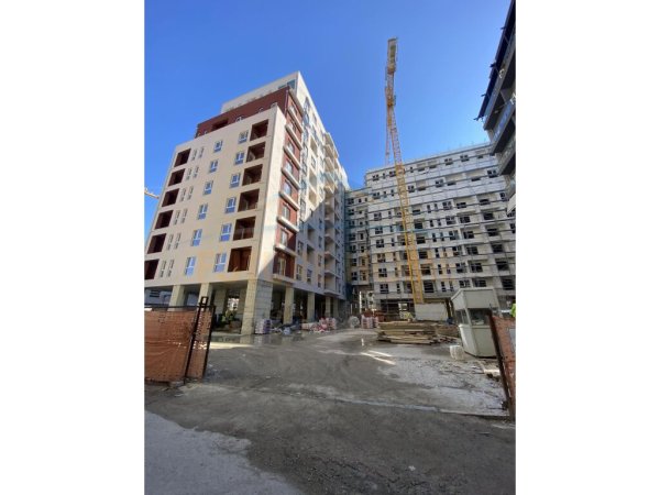 Shitet, Apartament 2+1+2,Rr. Dritan Hoxha "Aura" 146.000 euro