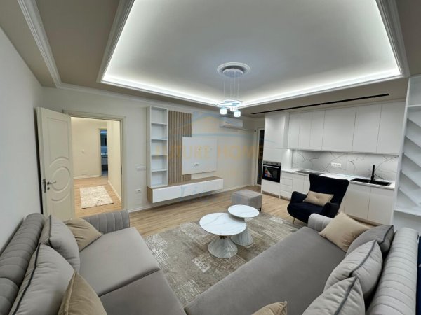 Tirane, shitet apartament 2+1+BLK Kati 1, 109 m² 198.000 Euro (Liqeni i Thate)