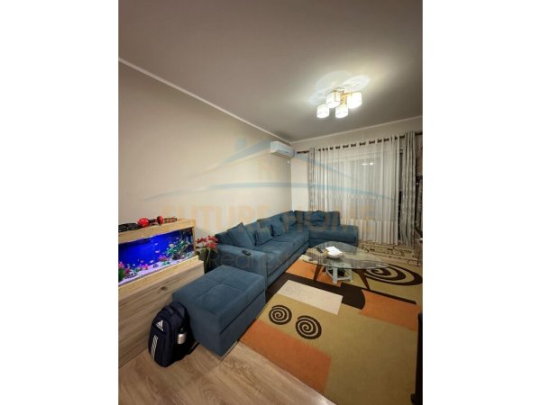 Shitet, Apartament 3+1+2, Rezidenca Kodra e Diellit 1, Tiranë. UNA38114