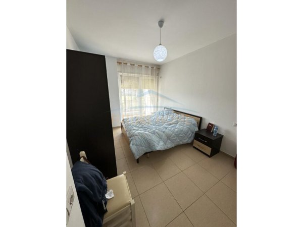 Shitet, Apartament 1+1, Unaza e Re, Tiranë. 79000 EURO