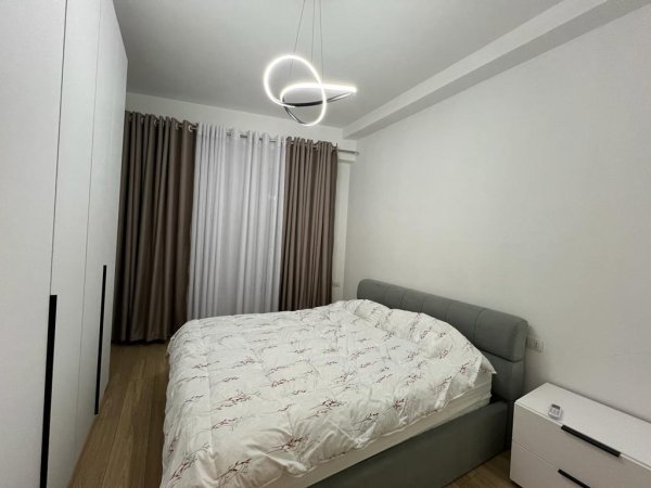 Apartament 3+1 Me Qera Tek 21 Dhjetori Kompleksi Kontakt (ID B2384) Tirane