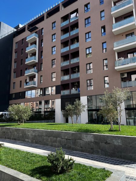 Shitet,Apartament 3+1, Tirana Entry 1, Pranë Casa Italia!