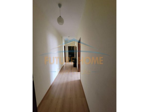 Shitet, Apartament 2+1+2, Selite, Tirane UNA38354