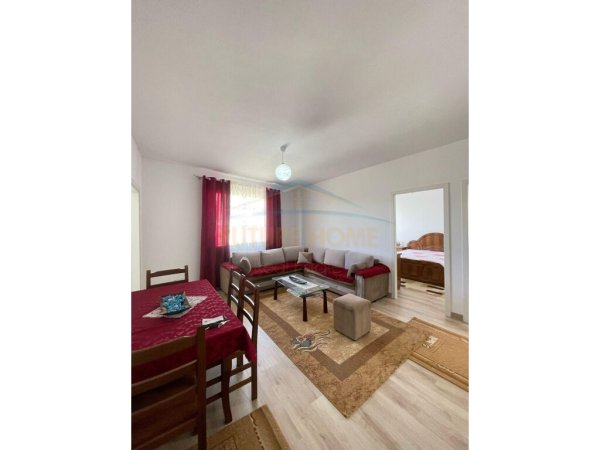 Qera, Apartament 2+1, Unaza e Re.
430 €