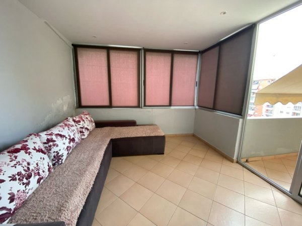 Qera, Apartament 2+1, Unaza e Re, 400Euro,Tiranë