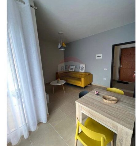 Apartament me qera 1+1, Laprake, 450 euro.