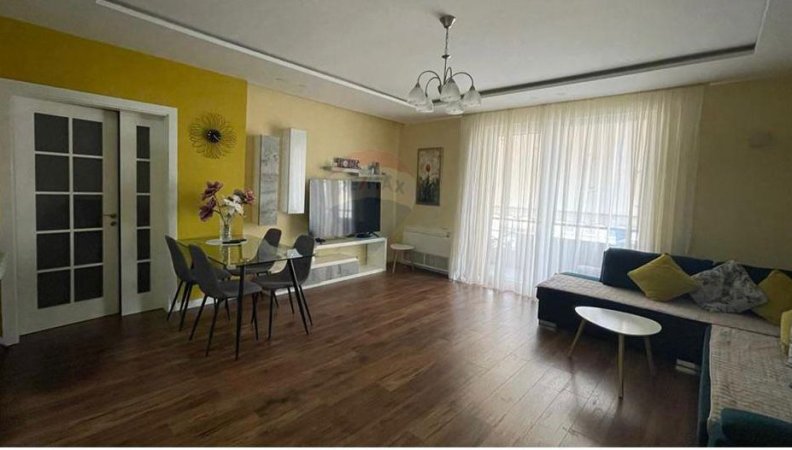 Apartament me qera 2+1, KOMUNA E PARISIT, 700 euro