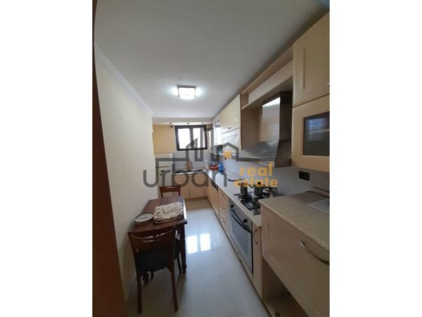 Shitet, Apartament 2+1+ Ballkon, Stadiumi Dinamo, Tiranë - 200 000€ | 88 m²
