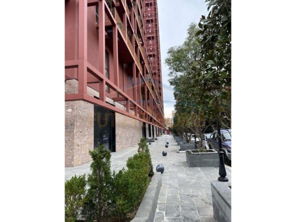 Qera, Apartament 2+1+2+Post Parkimi, Tirana Garden Building, Tiranë.
1,400 €