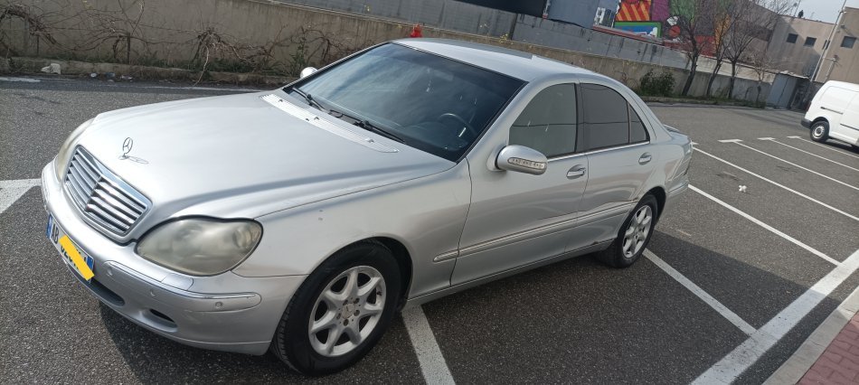Tirane, shitet makine Mercedes S-Class  Regjina Viti 2001, 4000 Euro