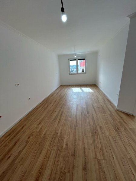 Apartament 2+1 Per Shitje Tek Oxhaku (ID B121152) Tirane