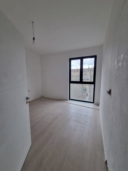 Qera, Apartament 2+1,Green City, Tiranë - 450€ | 100 m2