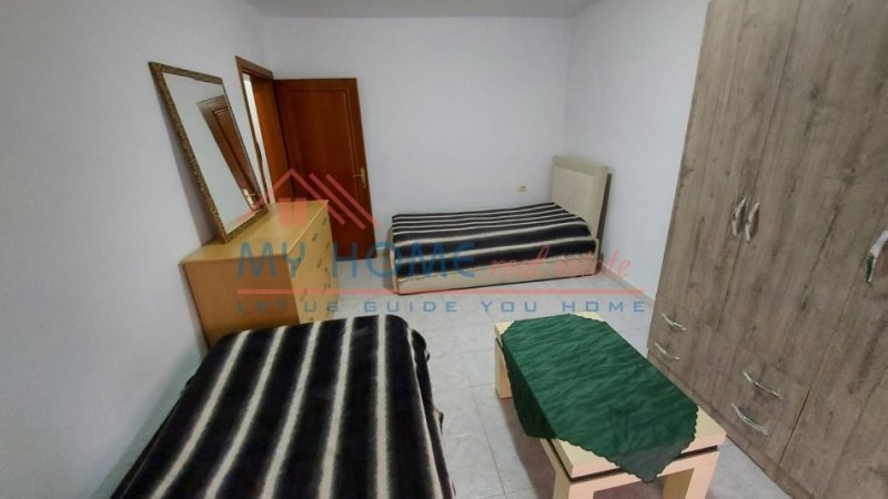 Apartament 2+1 me Qera te 21 dhjetori Tirane(Fatjana)