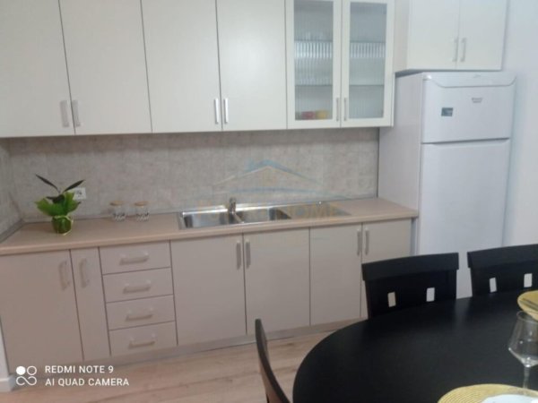 Apartament 1+1 për Qira në Unazën e Re, ish Astiri, Tiranë. 	AREA38988