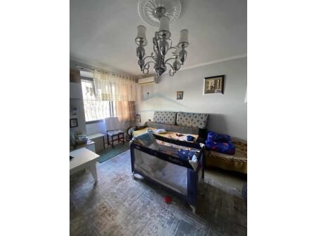 Apartament 1+1 Për Shitje në Rruga Bardhyl, Tiranë. AREA39037