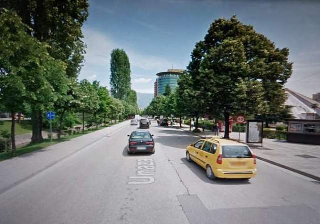 Tirane, jepet me qera zyre Kati 2, 118 m² 850 Euro (Bulevardi Bajram Curi)