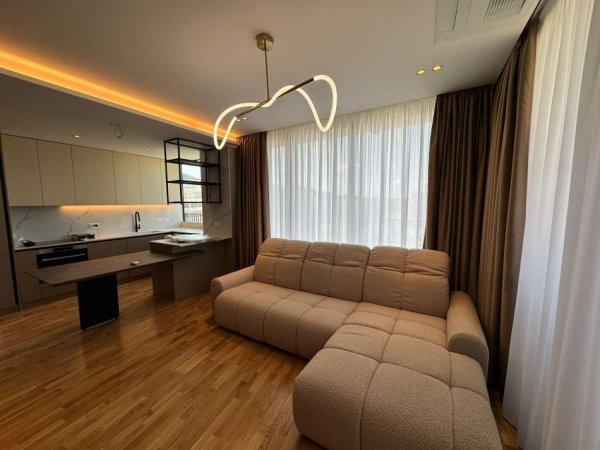 Qira, Apartament 3+1+2, Lake View Residence, Tirane