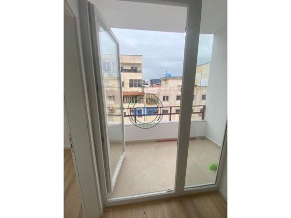 Shitet, Apartament 1+1,ne Astir, Tirane