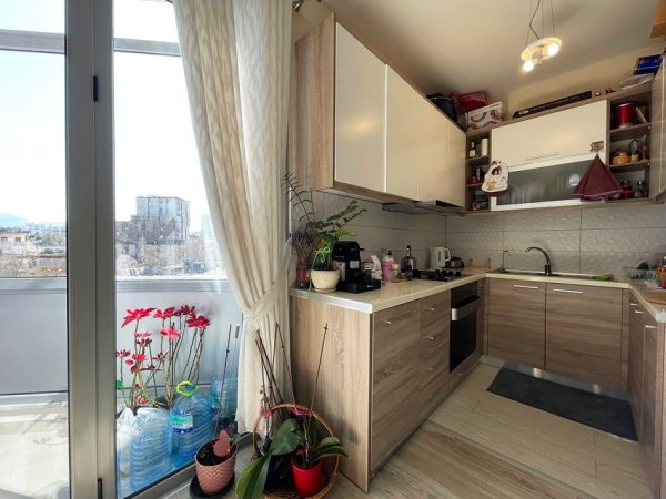 Tirane, shes apartament 2+1+BLK Kati 4, 107 m² 202.000 Euro (NË FILLIM TË RRUGES “DON BOSKO”)
