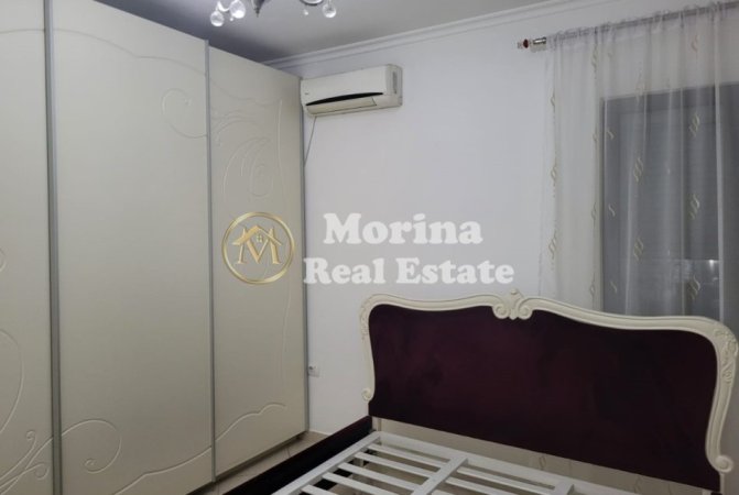 Agjencia Morina Jep Me Qera, Apartament 3+1+2,  Qendra Tregtare Teg, 500 Euro.