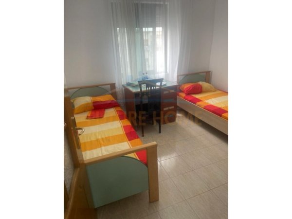 Qera, Apartament 2+1, Rruga Mine Peza
500 €