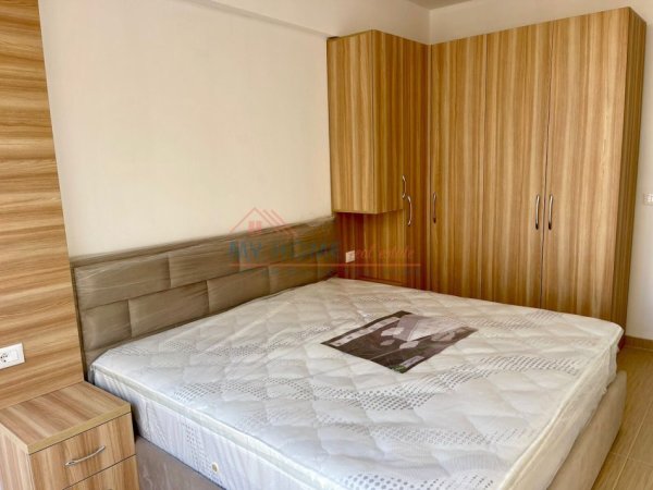 Apartament 2+1 me Qira Bulevardi i Ri Tirane(Fatjana)