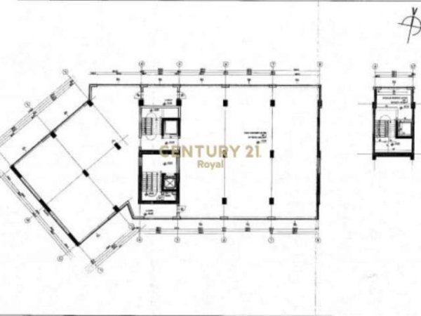 Tirane, jap me qera zyre Kati 1, 722 m² 10.800 Euro (Kompleksi Delijorgji)