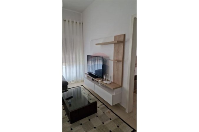~Apartament Me Qira te Kompleksi Mangalem Ali Demi  1+1+Post parkimi ~400 EURO