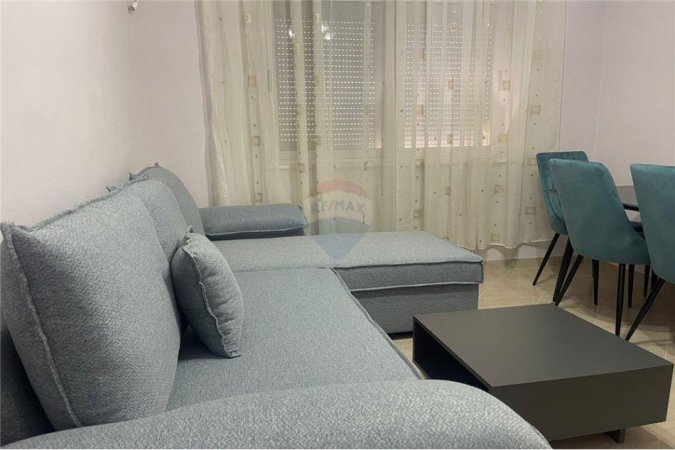 ~Apartament Me Qira te ALI DEMI - XHAMIA E TABAKVE  1+1 ~450 EURO
