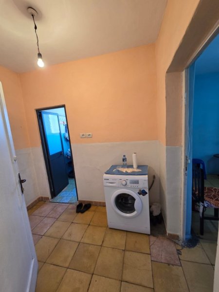 Shitet apartament 1+1 te Rruga e Dibres 68.000 euro