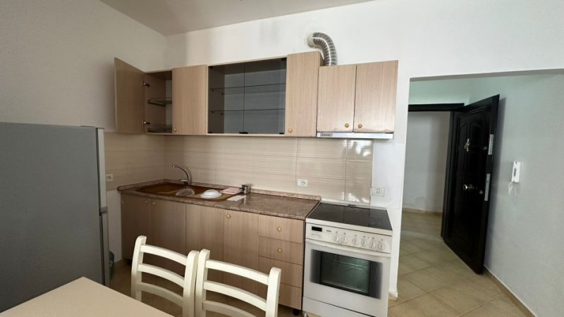 Qera, Apartament 2+1, Fresk, Tiranë - 350€ | 80m²