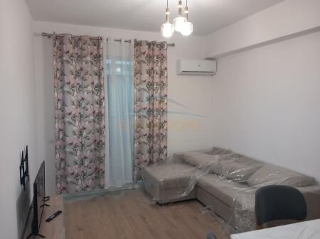 Qera, Apartament 2+1+2, në Rrugën Siri Kodra, Tiranë. AREA39776