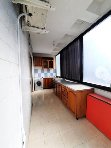 Apartament Me Qera 1+1 Tek Gjimnazi Partizani (ID B210629) Tirane