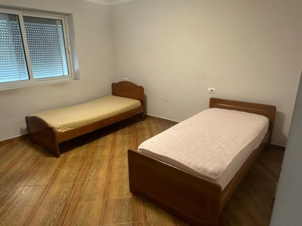 Qera, Apartament 2+1, Rrethi i Shkozës, Tiranë - 400€ | 100 m²