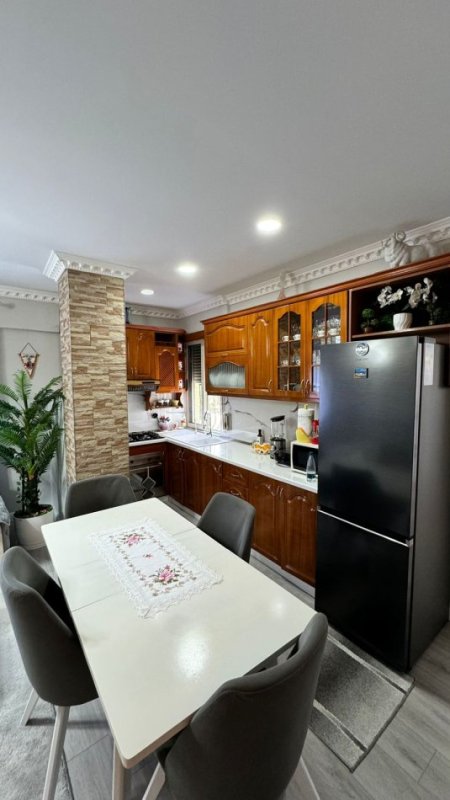 🏠Shitet Apartament 2+1 i kompletuar me hipotek në Durrës.