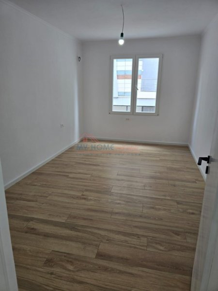 Apartament 2+1 ne shitje Rruga e Bogdaneve ne Tirane