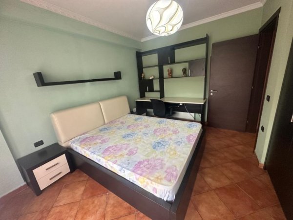 Qera, Apartament 2+1, Stadiumi Dinamo, Tiranë - 800€ | 100 m²