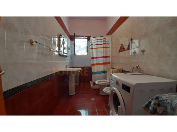 Qera, Apartament 1+1, 21 Dhjetori, Tiranë
400 €