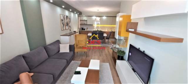 Tirane, jepet me qera apartament 2+1+BLK Kati 7, 100 m² 600 Euro (Rruga Vace Zela)