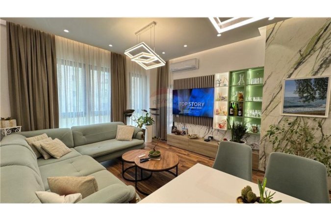 Tirane, jepet me qera apartament 1+1, Kati 15, 75 m2 800 € (Rruga Kavajes - Rruga e Kavajës, Shqipëri)