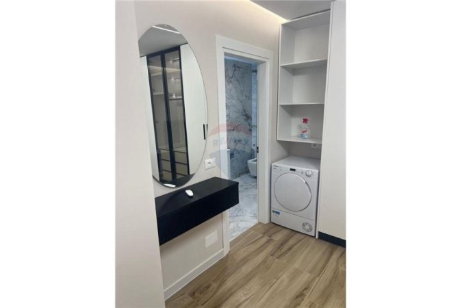 Tirane, jepet me qera apartament 1+1, Kati 4, 60 m2 700 € (selvia - Rruga e Dibrës - Selvia, Shqipëri)