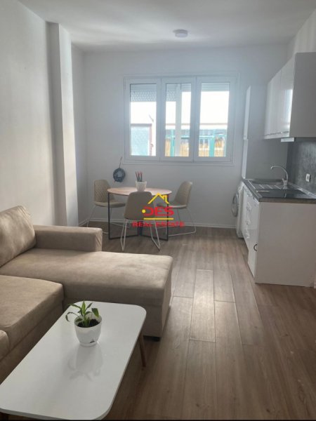 Tirane, shitet apartament 1+1, Kati 4, 45 m2 121,150 € (sami frasheri)